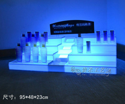 云倬白色化妝品陳列架護(hù)膚品展示架亞克力展架定制廠家直銷設(shè)計圖片_高清圖_細(xì)節(jié)圖-深圳市云倬實業(yè) -